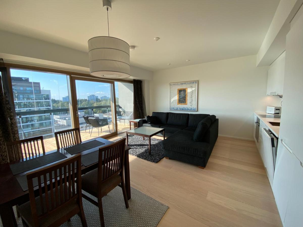 Ainoa Shopping Center Apartments - Tapiola Espoo Dış mekan fotoğraf