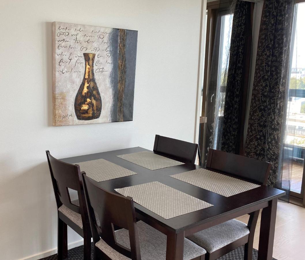 Ainoa Shopping Center Apartments - Tapiola Espoo Dış mekan fotoğraf